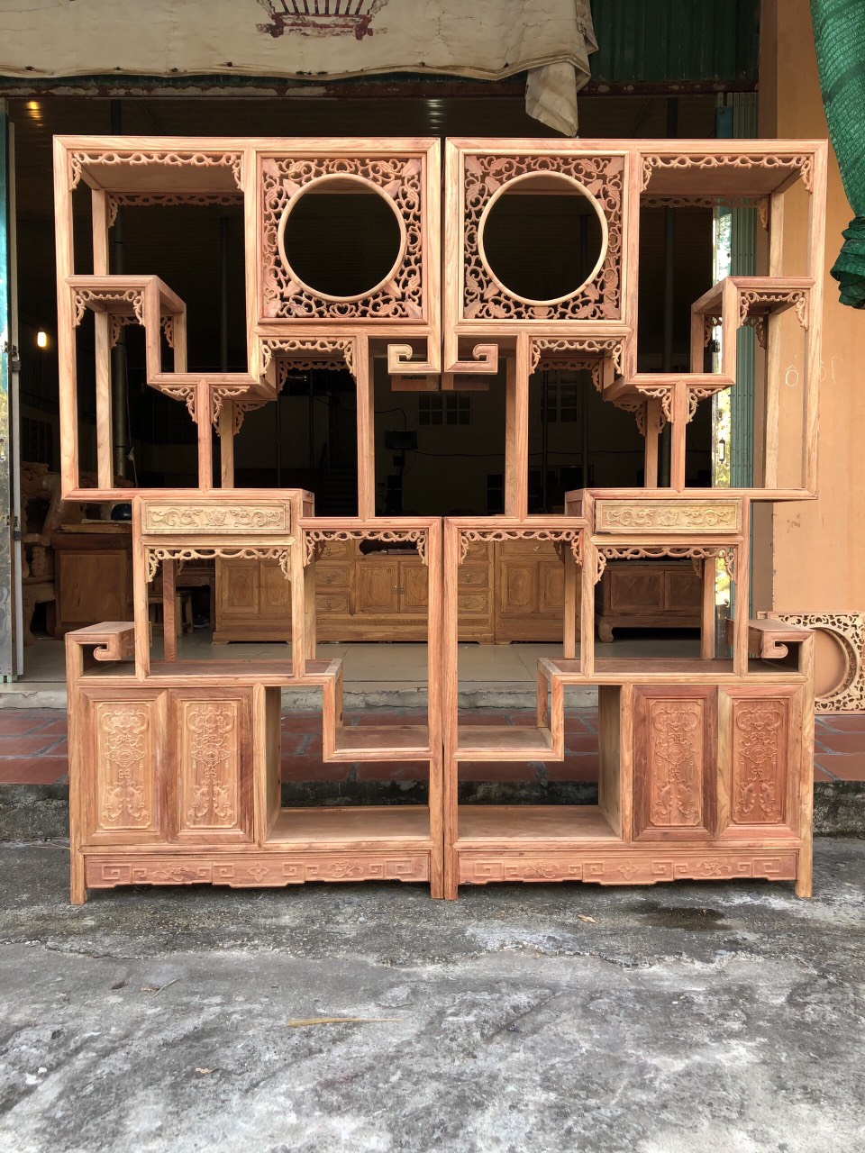 Tủ sách - gốm sứ trang trí mẫu 8