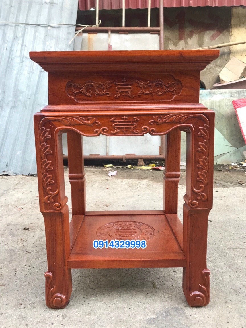 Đôn vuông hoa lá tây chạm chữ thọ