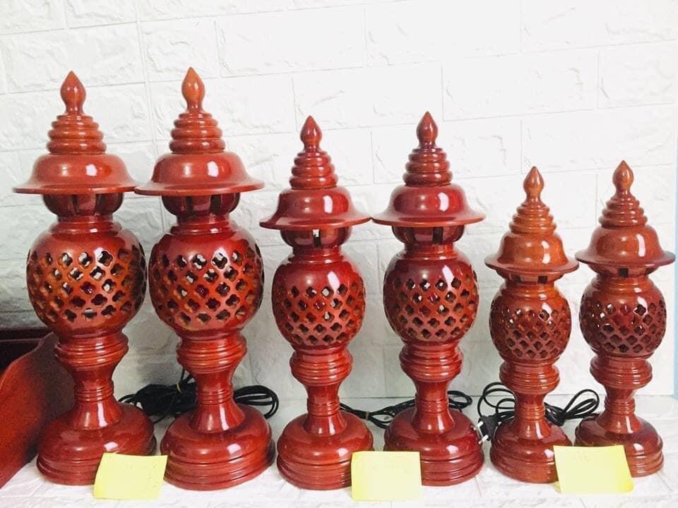 Đèn thờ xà cừ