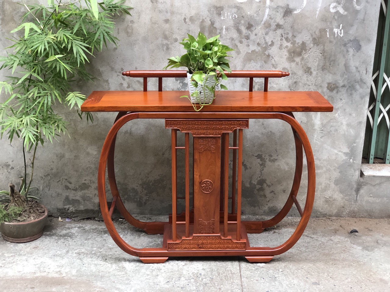 Kệ kê tượng chữ Phúc mẫu Tàu