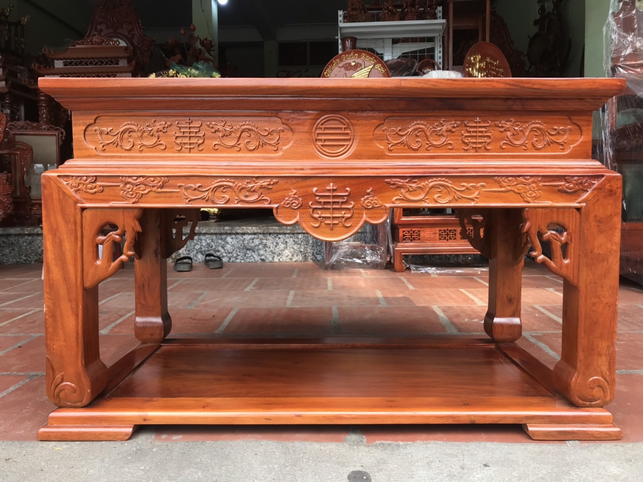 Bàn kê tượng chiện rồng mẫu 2