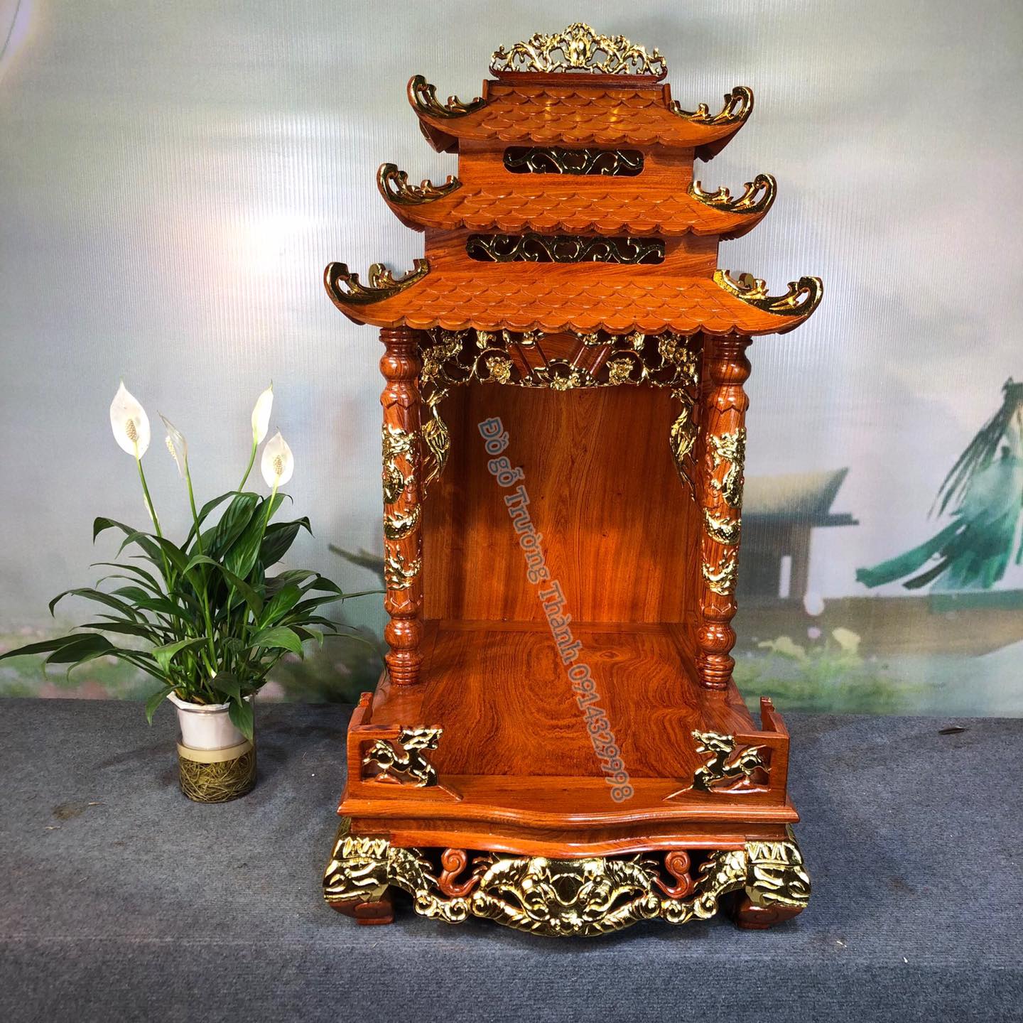 Ban thần tài 47x57 dát vàng