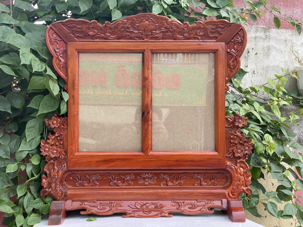 Khung ảnh thờ hoa mai lòng đôi