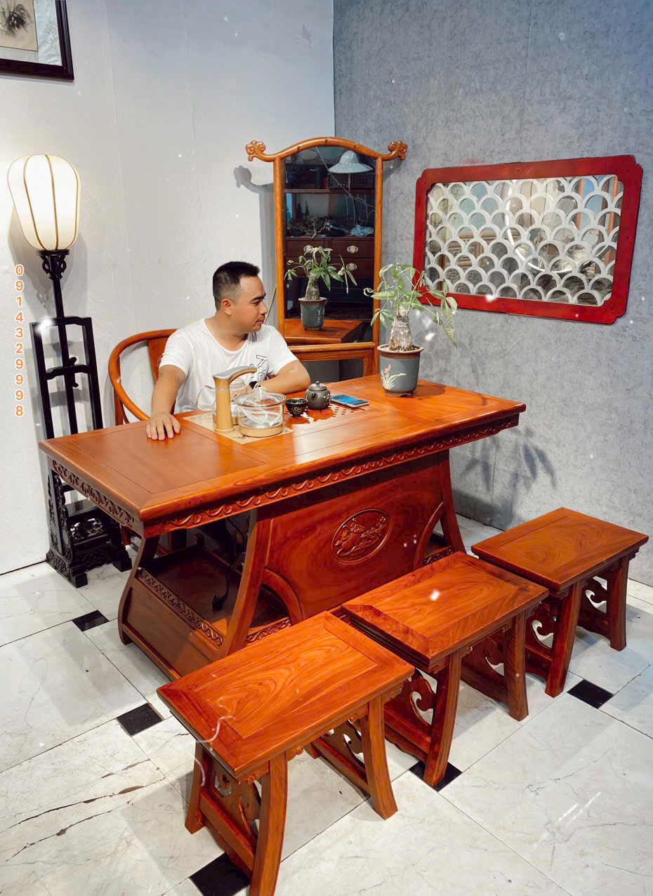 Bàn trà tàu mẫu 12
